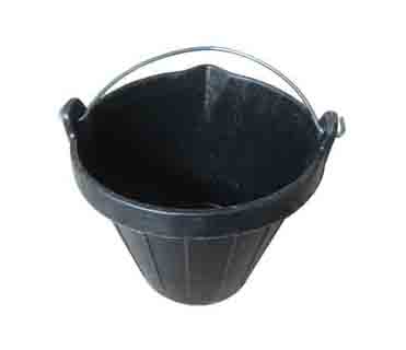 10L. Rubber emmer met tuit. - Image 3